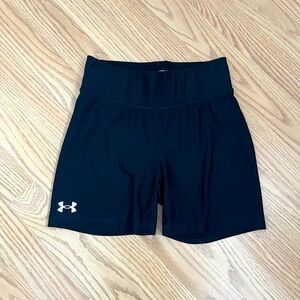 Under Armour Women's Athletic Black Shorts XS